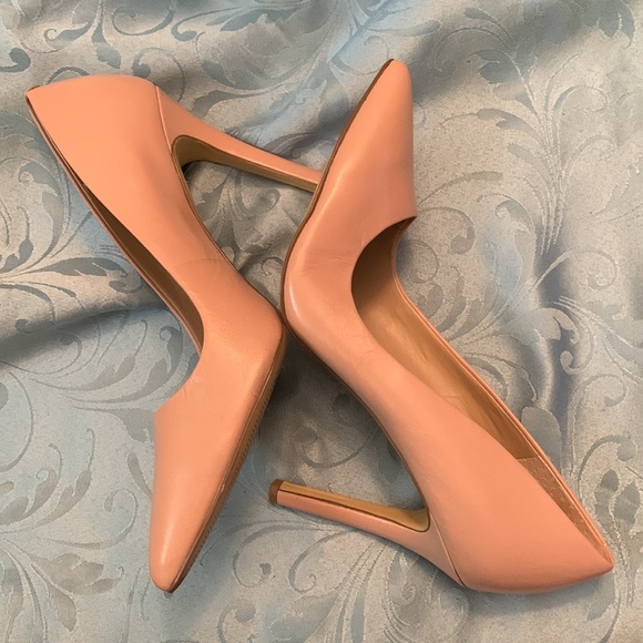 Saks Fifth Avenue Leather Pumps - Picture 3 of 9